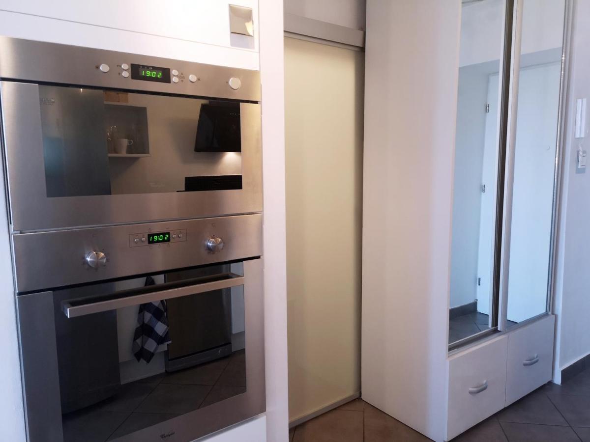 Smolna Tower Exclusive Apartment